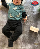 Baumwolljersey Druck kleiner Hirsch / kleines Rentier auf dunkel petrol farbenem Hintergrund | Fräulein von Julie