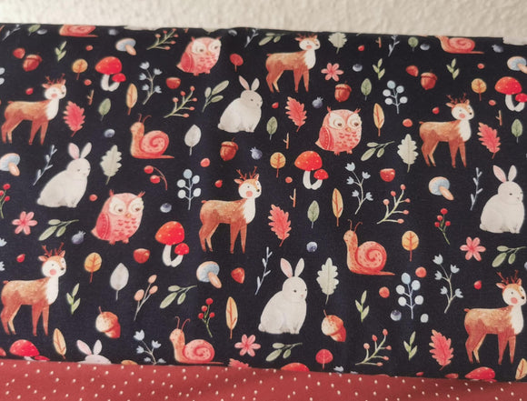 Reststück: Baumwolljersey Stoff Waldtiere im Herbst - Reh, Hase, Eule - Blätter und Pilze; ca. 1,0m