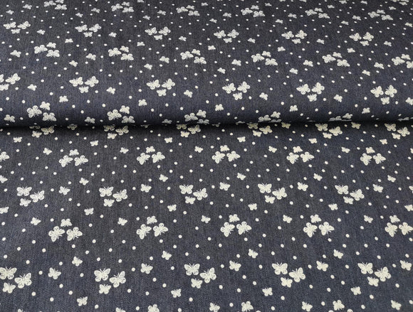 Jeansstoff dunkelblau mit kleinen hellblauen Schmetterlingen