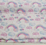 Baumwoll Musselin Stoff "Regenbogen" weiß mit pastellfarbenen Regenbögen und Wolken | Fräulein von Julie