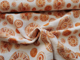 Baumwoll Musselin Stoff Druck wollweiß terrakotta Retroblumen